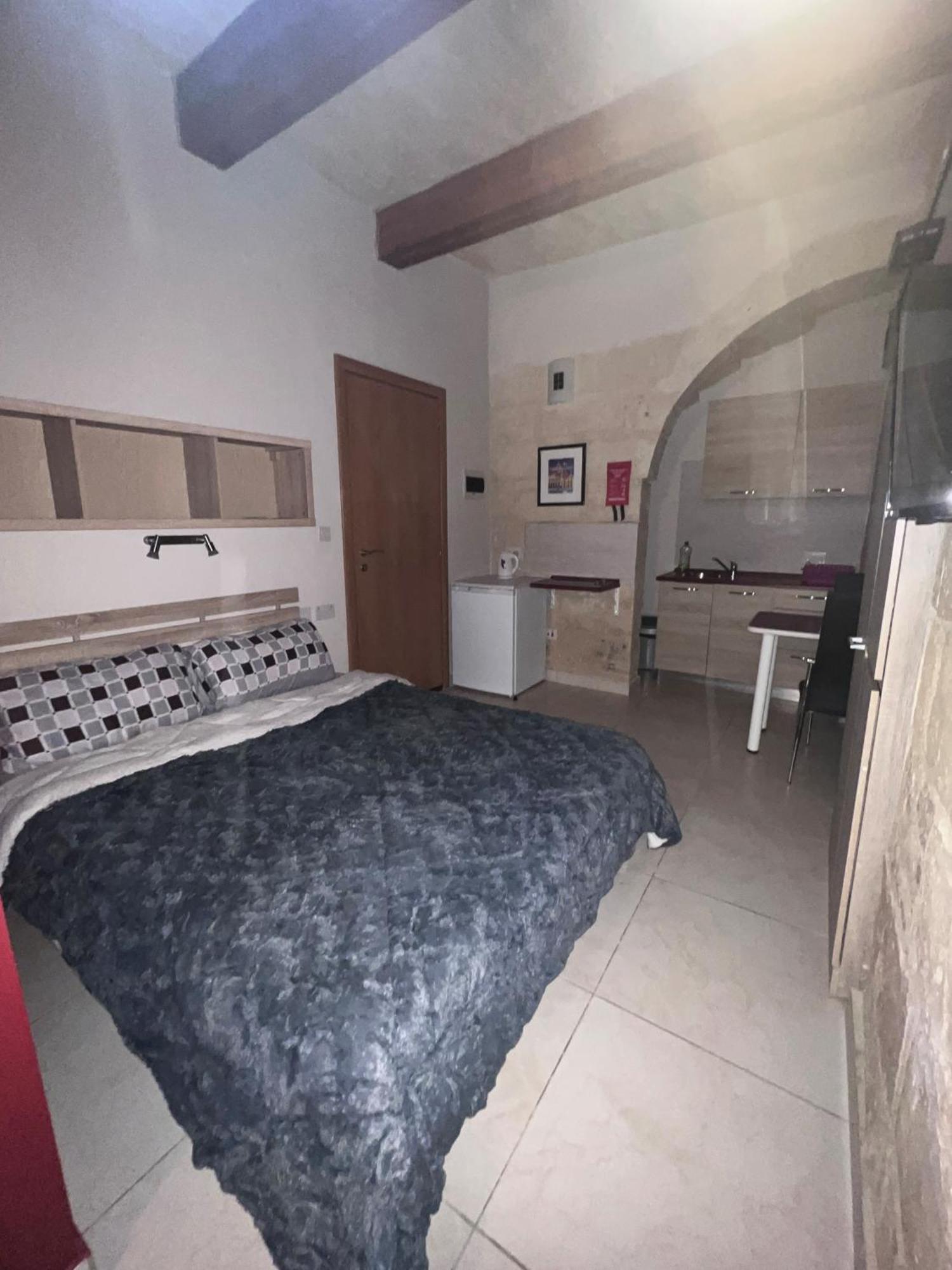 Twenty Antika Apartment Birgu Bagian luar foto