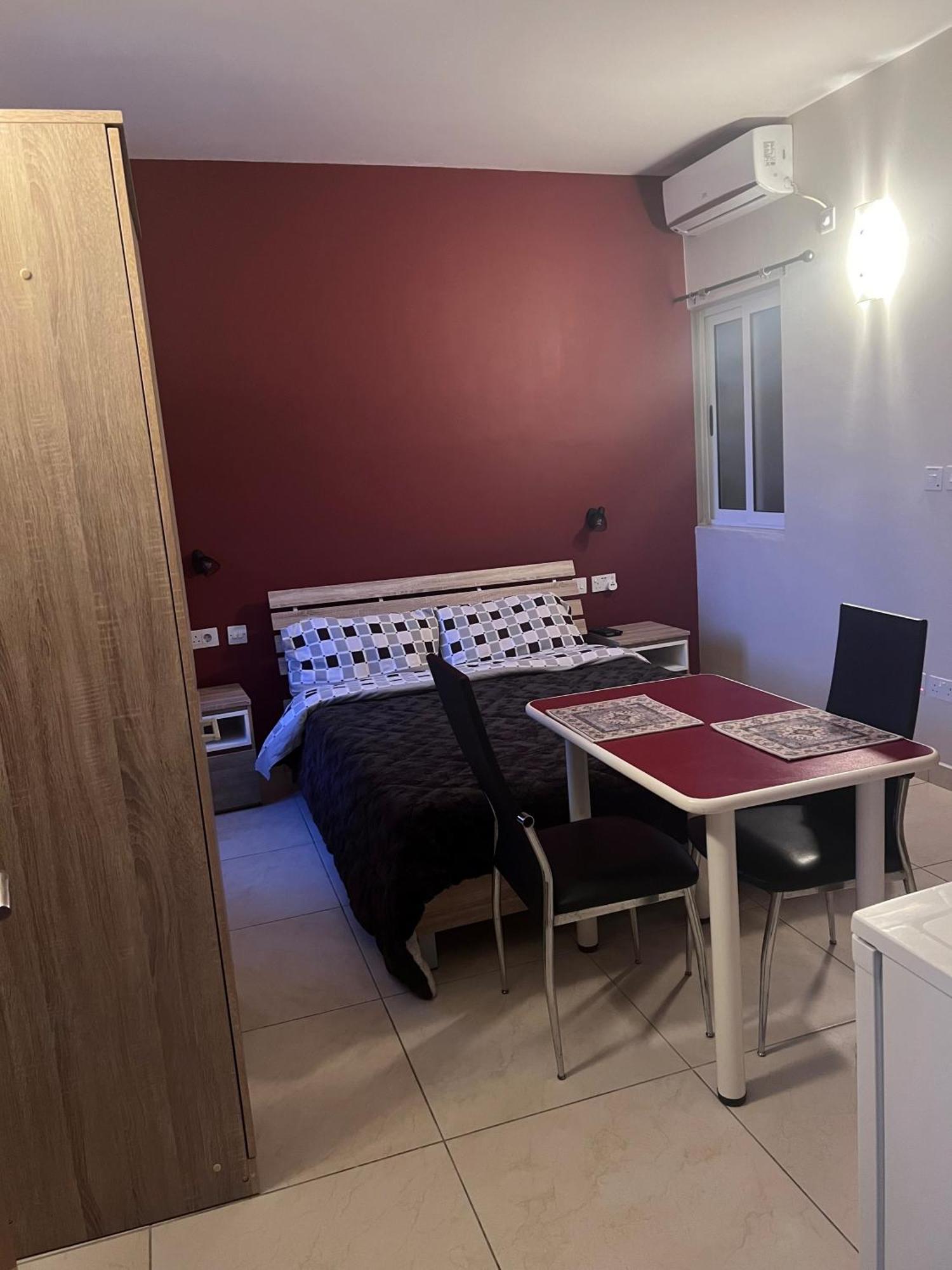 Twenty Antika Apartment Birgu Bagian luar foto