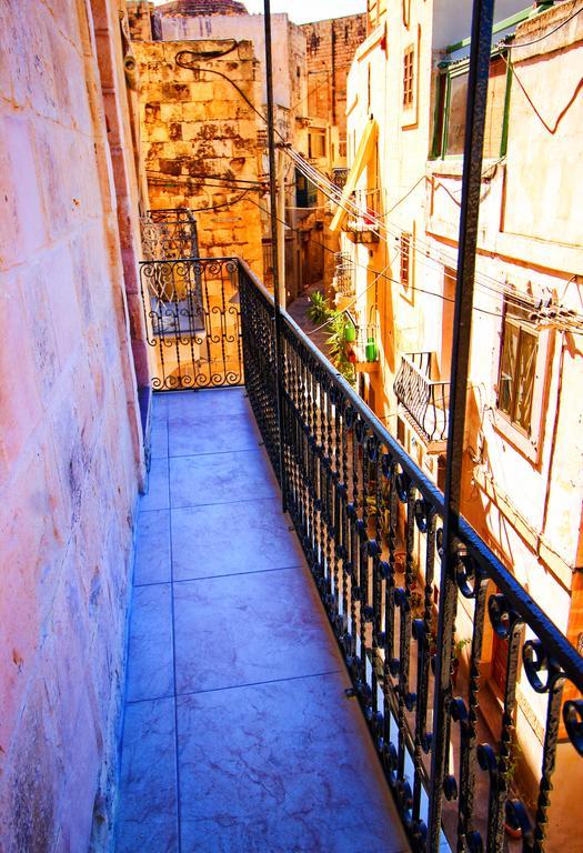 Twenty Antika Apartment Birgu Ruang foto