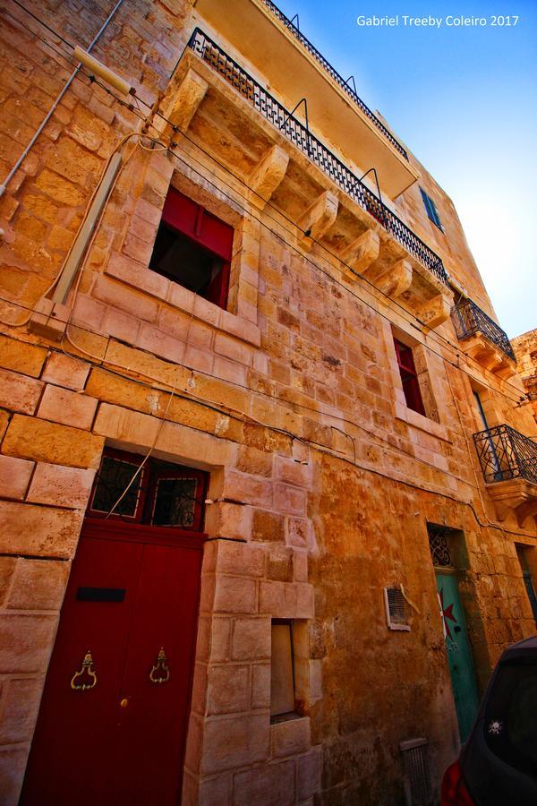 Twenty Antika Apartment Birgu Bagian luar foto